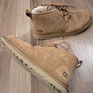 UGG Neumel size 10